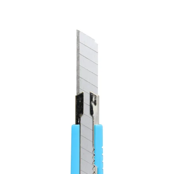 CÚTER CON GUIA METÁLICA 9MM FSK - Imagen 4